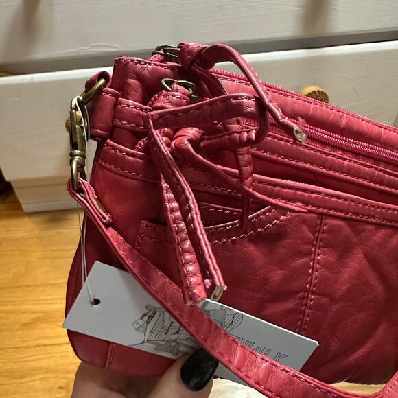 Catwalk Studio Convertible Wristlet Bag NEW WITH TAGS - Picture 7 of 7